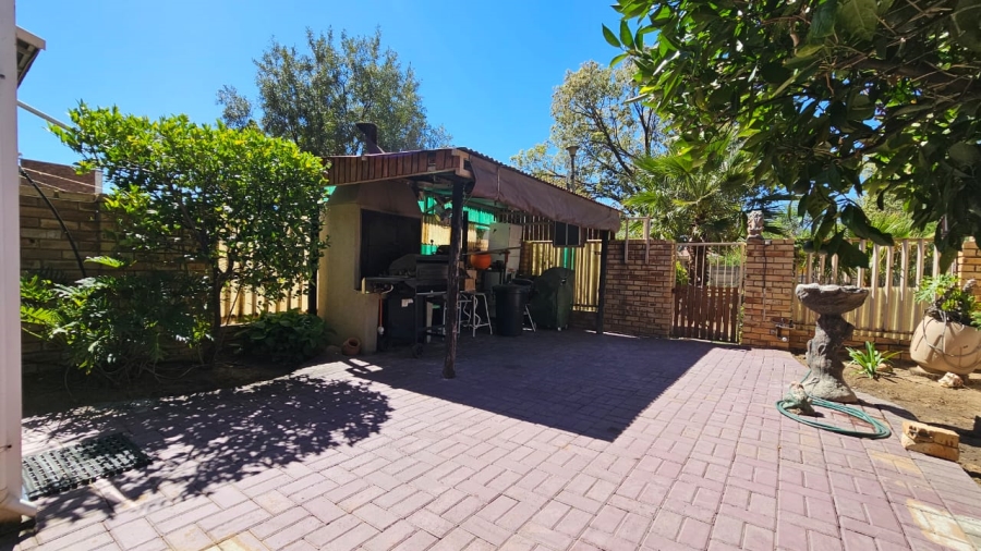 3 Bedroom Property for Sale in Sasolburg Ext 2 Free State